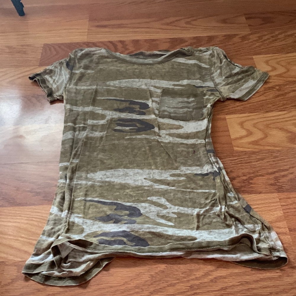 Camo Tee